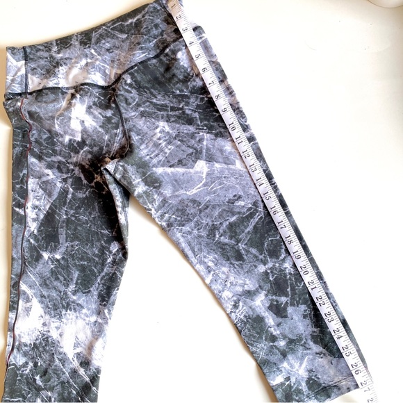 Nike marble capri leggings - Picture 5 of 6